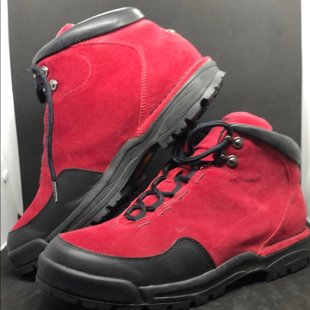Woman’s Boots - Picture 7 of 7